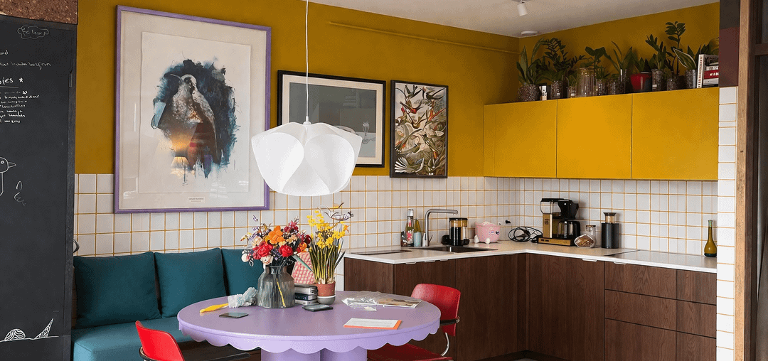 Does a half tiled wall like this work?