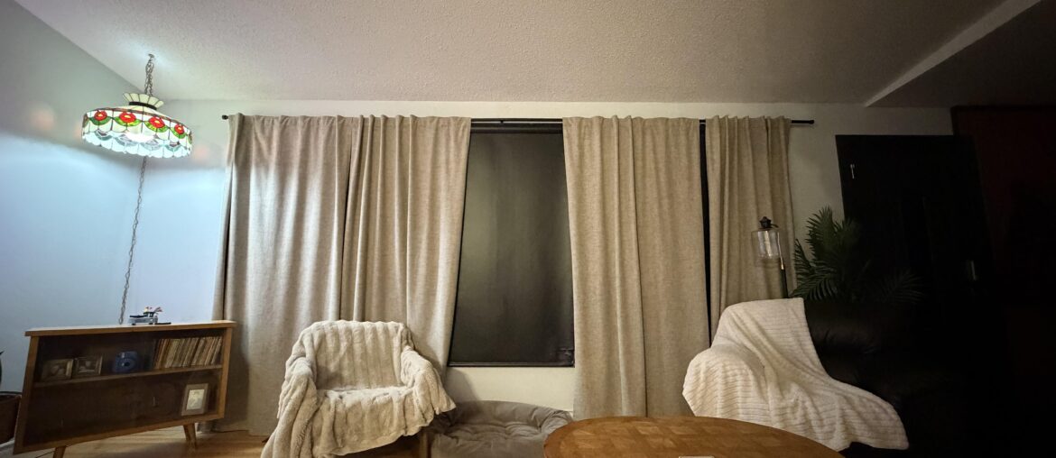 How would you handle this curtain situation?