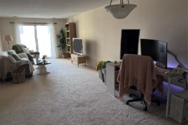 Filling this awkward gap between my tv area and computer area..