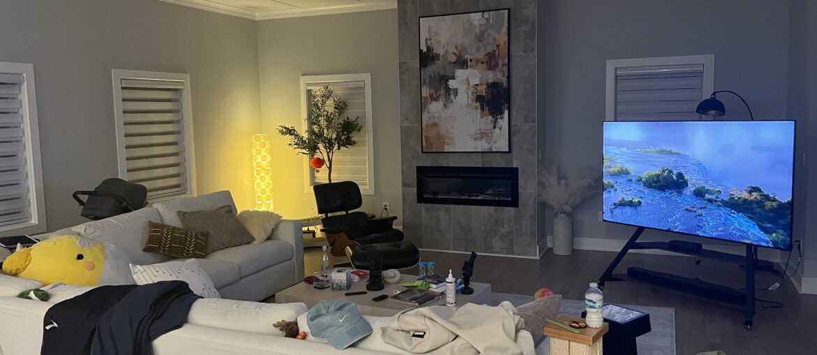 Looking for ways to improve my family room layout & design (please ignore the mess 😅) Looking for ways to improve my family room layout & design (please ignore the mess 😅)