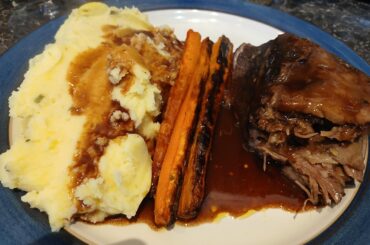 Braised beef with glazed carrots, red wine gravy and mash