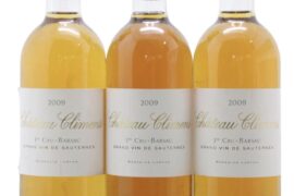 Color variation in aged Sauternes lots