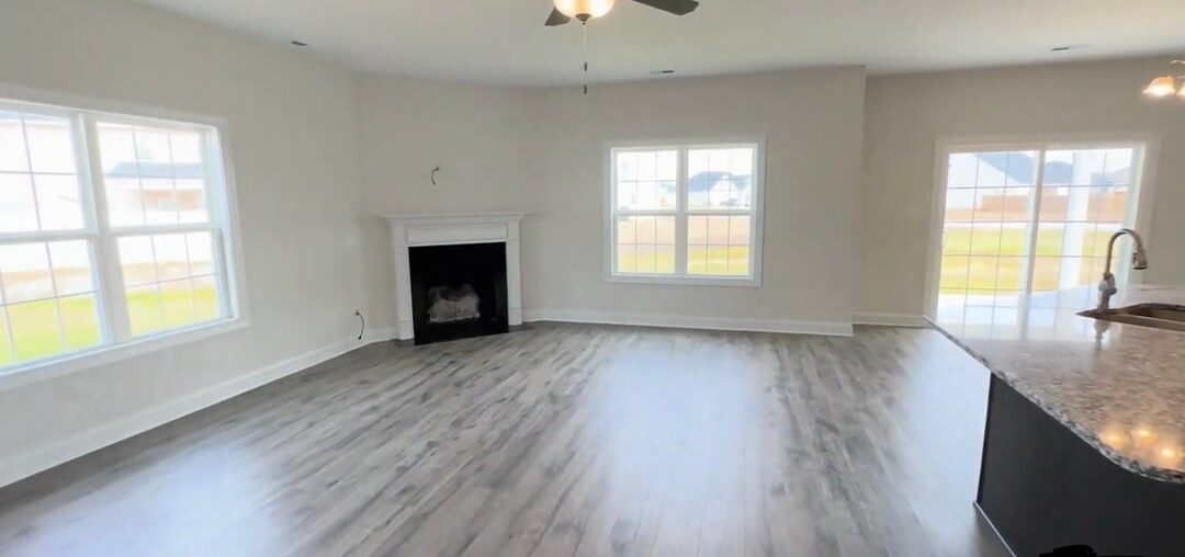 How would you decorate this space? How would you decorate this space?