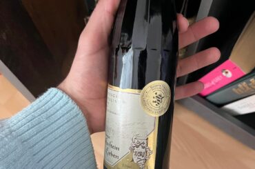 Found old Rheingau Spätburgunder (1976 and other vintages) in my grandfather’s cellar — do they have any collector’s value?