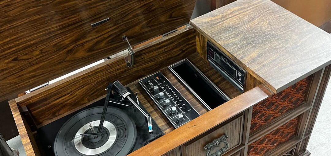 Things I have thrifted from Habitat and how I styled them