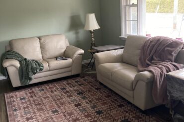 What colour pillows ?