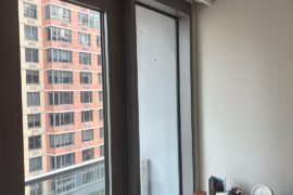 How to add curtains here