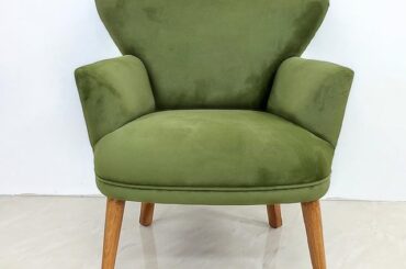 Which office sofa would you pick?