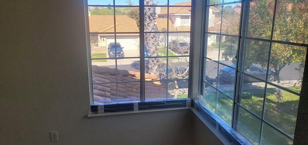 Forgive my crude drawings, but am I overthinking here? How to design a cool gaming room here