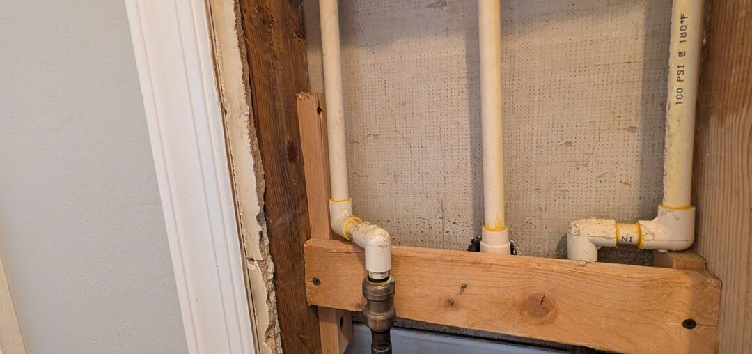 Advice needed: what's the best way to cover this access area?