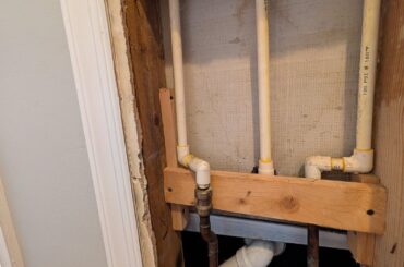 Advice needed: what's the best way to cover this access area?