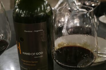 2011 Hand of God MB3 from Mendoza