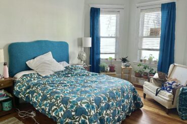 Is anyone selling this comforter secondhand??