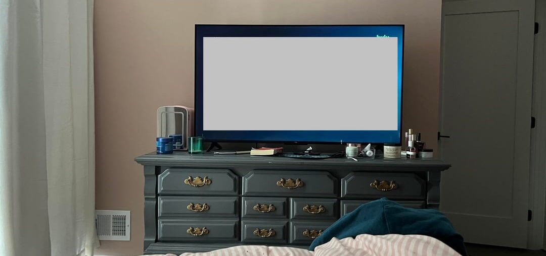 Need new night stands that fit style help!?