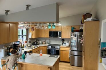 What color should I paint my kitchen?