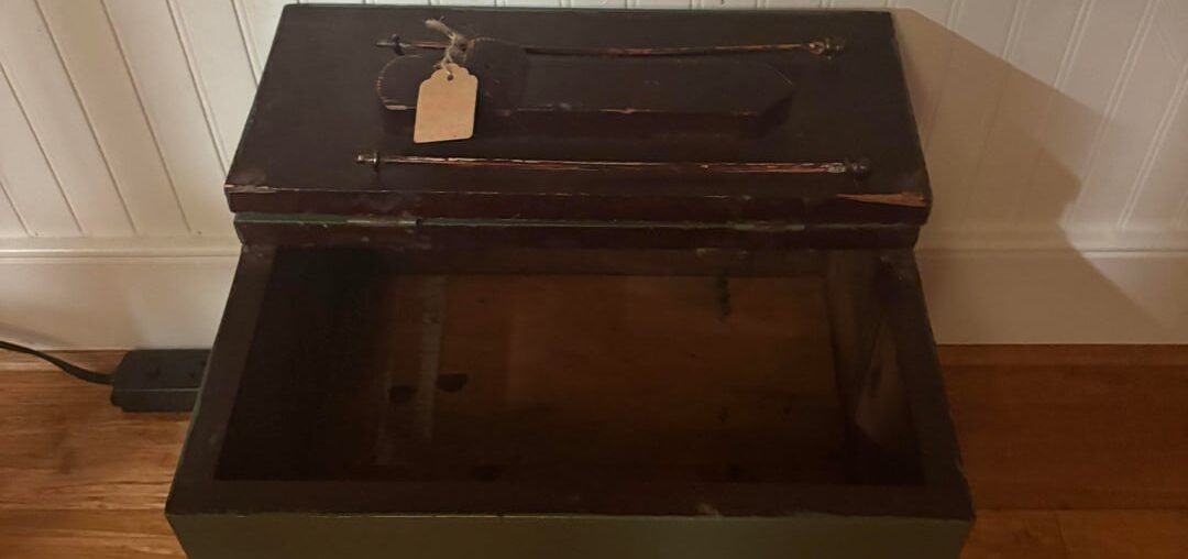 What to put in this vintage shoe polish box