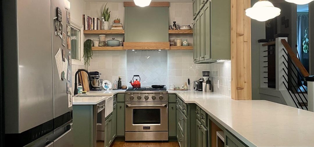 DIY Kitchen Reno (after/before)