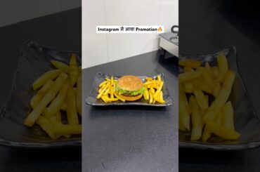 Mummy ने बनाया Burger🍔#foodvlog #burger #frenchfries #cooking #recipe