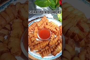 CRISPY SPIRAL POTATO SNACKS RECIPE 😋🍟 #shorts #viral #trending #shortsfeed #samosa  #potatosnacks