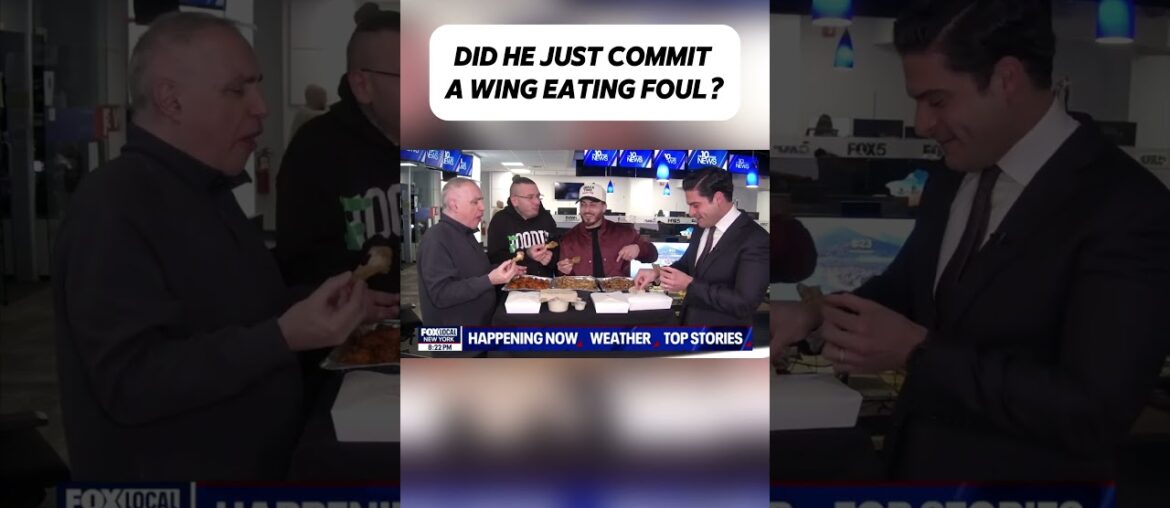 The biggest wing eating foul ever caught on camera #foodie #food #wings