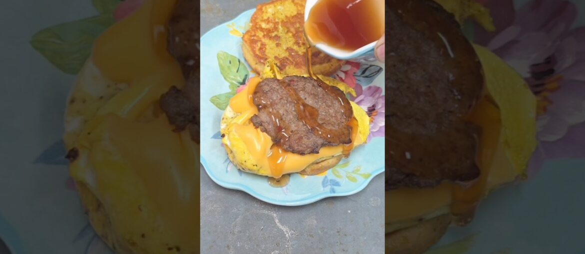 French toast breakfast sandwich #griddlecrew #blackstonegriddle #recipe