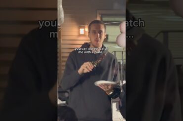 The way I be eating… you’d think the food got me littt 😂🫃#foodie #soberlife #caughtoncamera