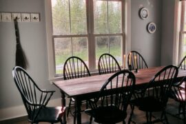 I live in an American colonial and couldn’t find the right table. So I just built one for the space.