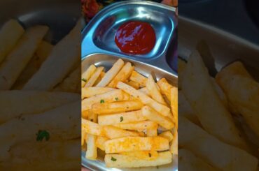 Homemade potato french fries#crispy#french fries#instant#snacks #food#ytshorts#viral#shorts#cooking🙏