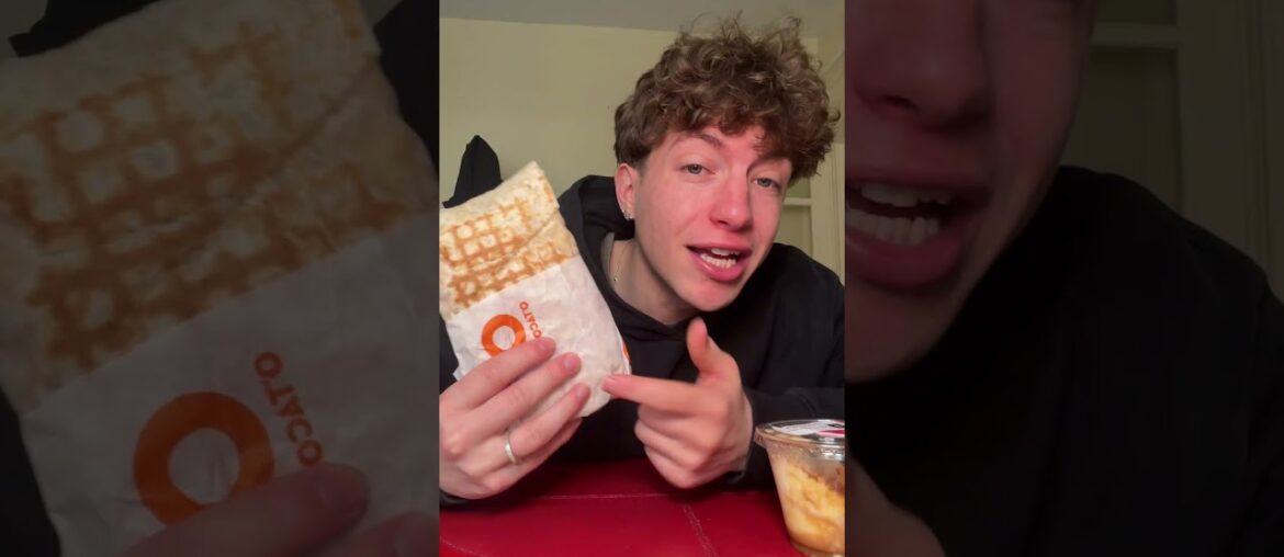 TASTING FRENCH TACO 🇫🇷😅