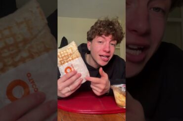 TASTING FRENCH TACO 🇫🇷😅