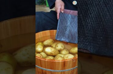 100% Natural Colorful Potato Chips Recipe 😱 | Bina Kisi Artificial Color Ke! | #villagelife#papad