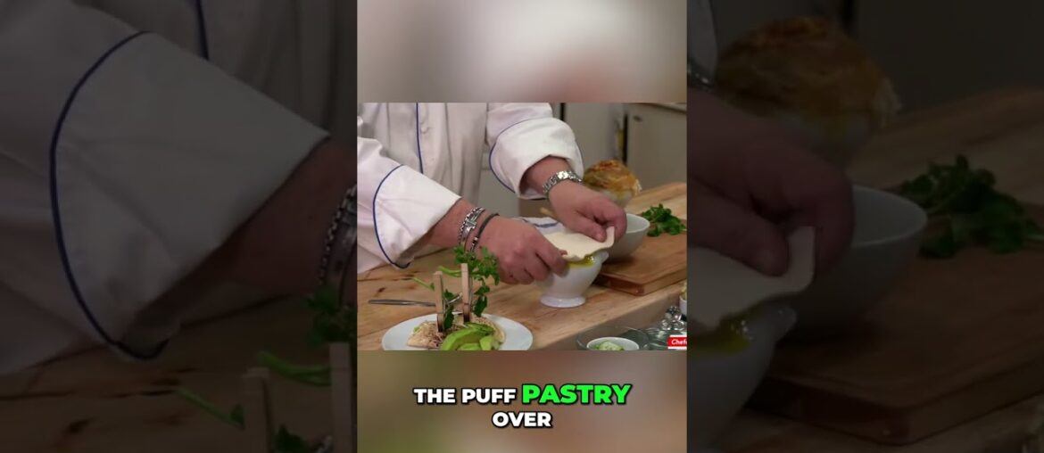 Mastering French Onion Soup: Paul Bocuse Inspired Recipe #shorts