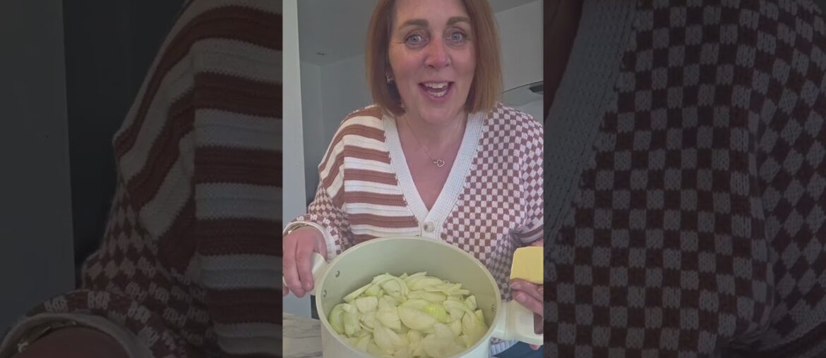 French Onion soup is so affordable #onions #easterveg #savingmoney #nofoodwaste #frenchonionsoup