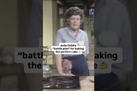Drop that croquet mallet. Prepare for battle. #JuliaChild #BakingTips #CookingHacks #cake #shorts
