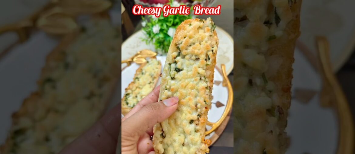 Cheesy Garlic Bread Recipe #garlicbread #garlicbreadathome #viral #recipe #viralvideo