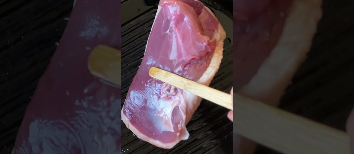 the trick to crispy duck skin and tangy sauce 🦆 #cookingrecipe #frenchfood #dinner