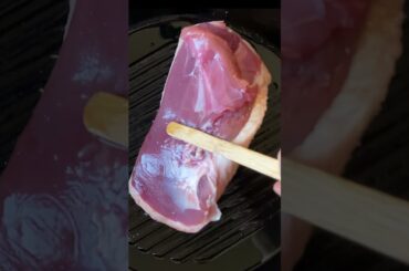 the trick to crispy duck skin and tangy sauce 🦆 #cookingrecipe #frenchfood #dinner