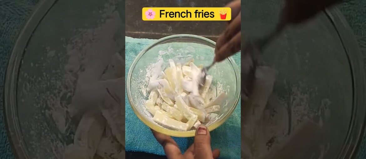 crispy french fries😋🍟#viral #trending#recipe#homemade #frenchfriesrecipeathome #shortsvideo#cooking