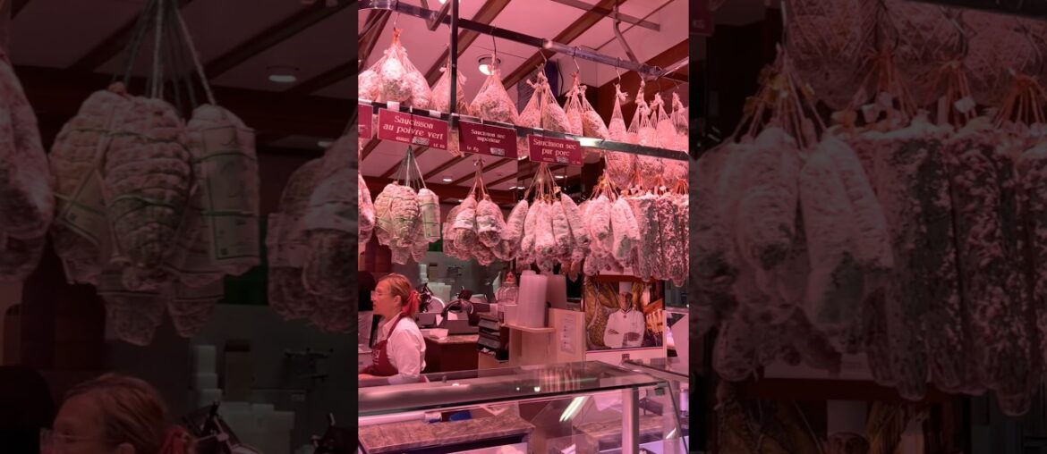 Exploring Lyon: The Food Capital of France! 🧀🍷