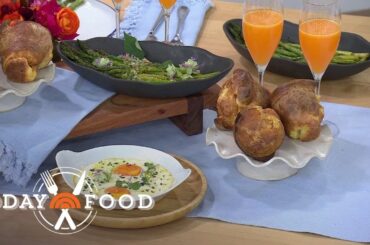 Brunch Made Easy: Baked Eggs With Gruyère and Herbs