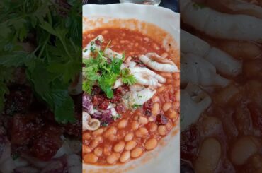 Samantha's got Ceaser salad....