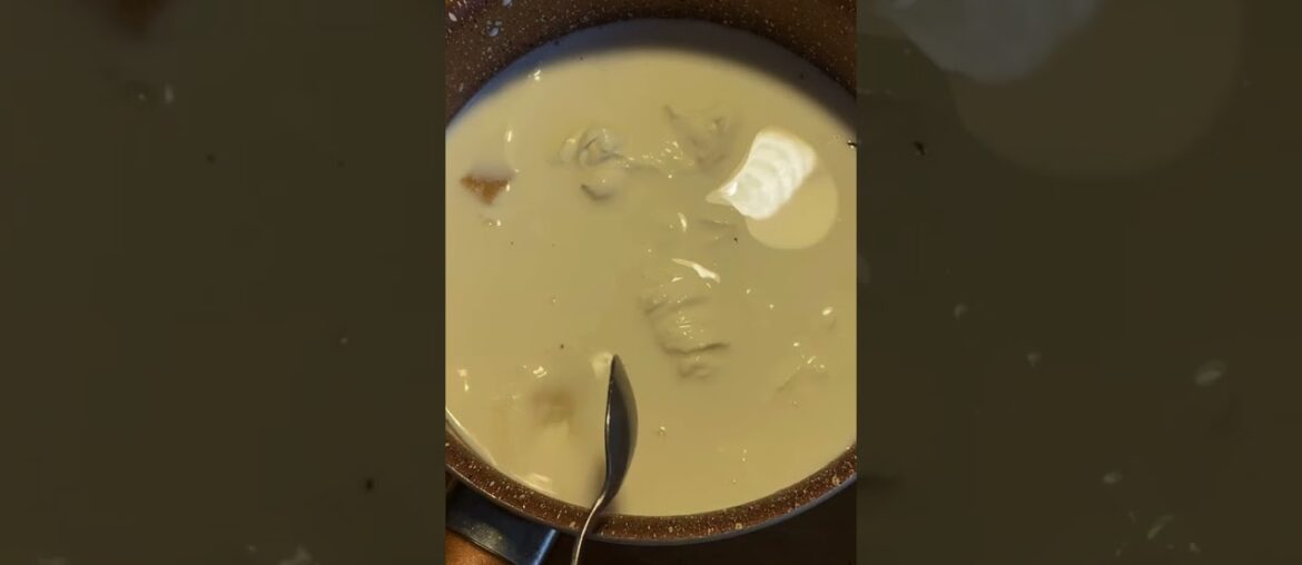 French style hot chocolate  🥛🍫🍫  #cooking #chocolate #french #cookingvideo #recipe #reels