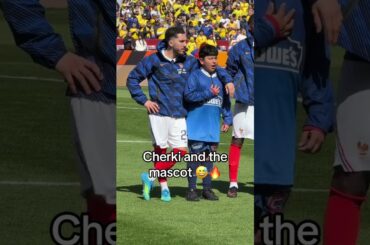 Rayan Cherki was posted up 😂