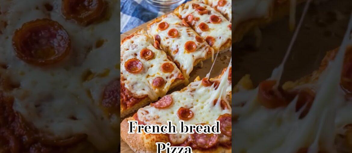 Bread Pizza classic French bread pizza recipe easy recipe easy snacks to make at home#recipe#shorts Bread Pizza classic French bread pizza recipe easy recipe easy snacks to make at home#recipe#shorts