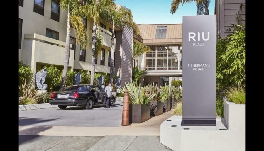 Once in a Lifetime HolidaySan Francisco & French Polynesia including Bora Bora!