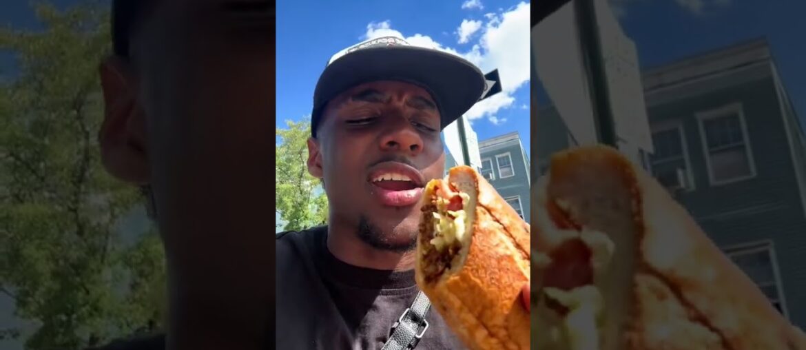 CHOPPED CHEESE🔥🔥#nyc #food #foodie #burger #choppedcheese