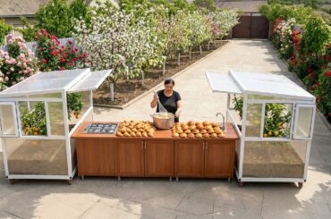 Azerbaijan’s Most Loved Dishes Meet French Croissants