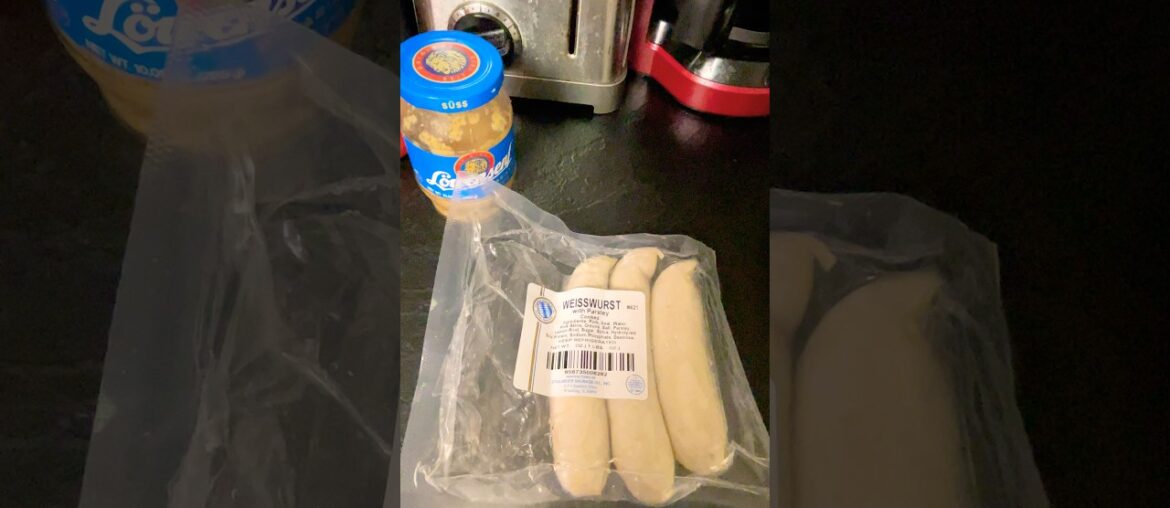 Tutorial: how to cook and eat Bavarian Weißwürste the correct way and maybe feel like a Bavarian!