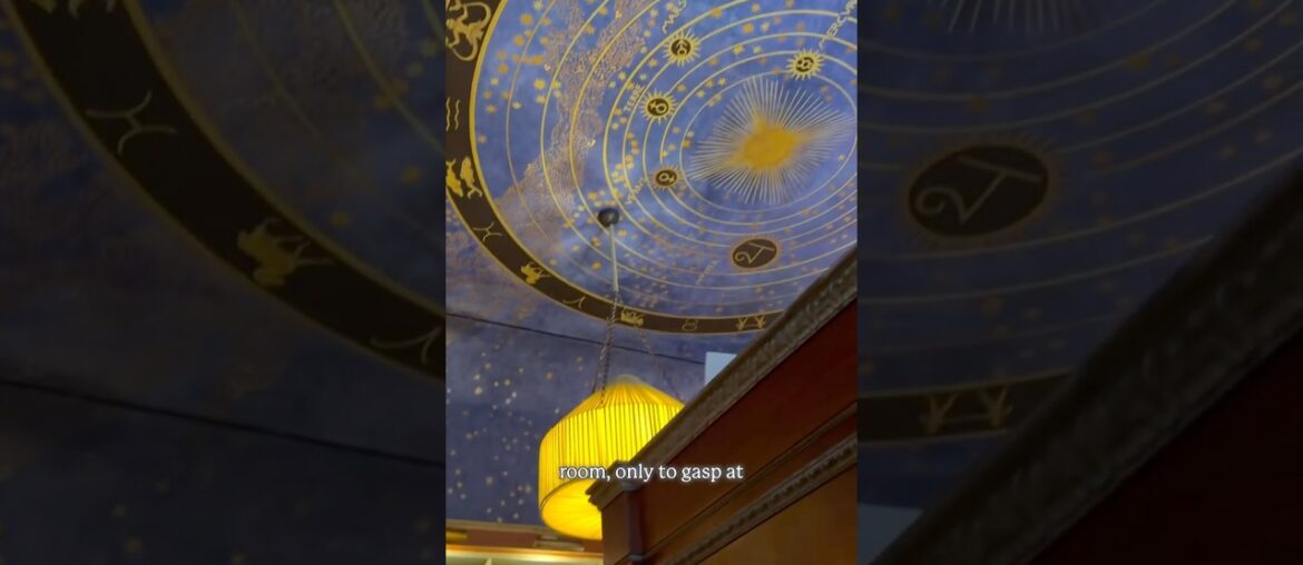 Books and bites on a rainy day #NYC 🌧️