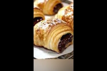 Madeline 1982 Bakery & Restaurant 🍰 | Fresh Bakes & Delicious Dining Experience #Shorts